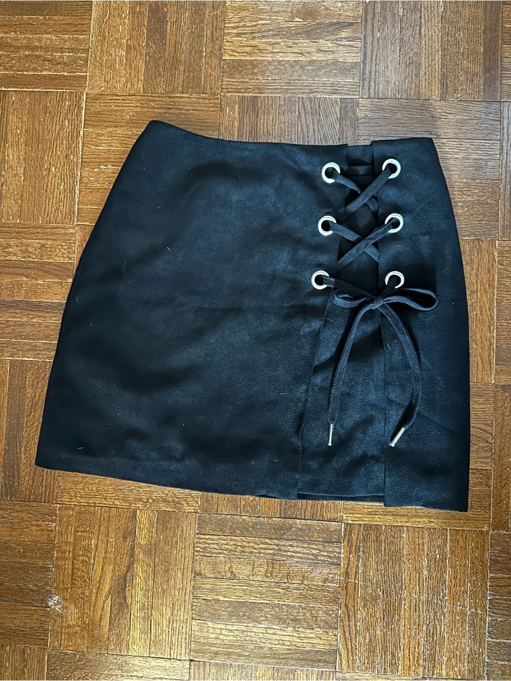 Divided Black Lace-Up Side Detail Mini Skirt